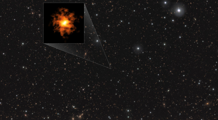 Het REBELS-25-sterrenstelsel. (c) ALMA (ESO/NAOJ/NRAO)/L. Rowland et al./ESO/J. Dunlop et al. Ack.: CASU, CALET